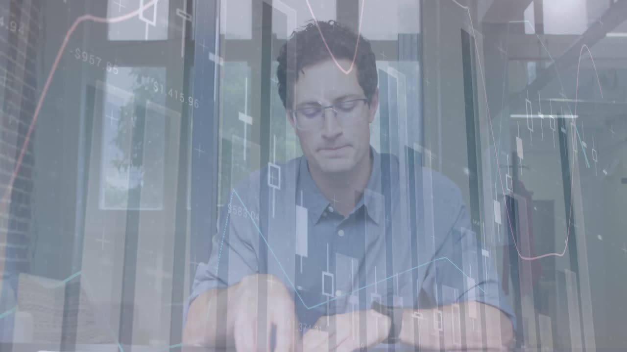 animación del procesamiento de datos financieros sobre el empresario en el cargo