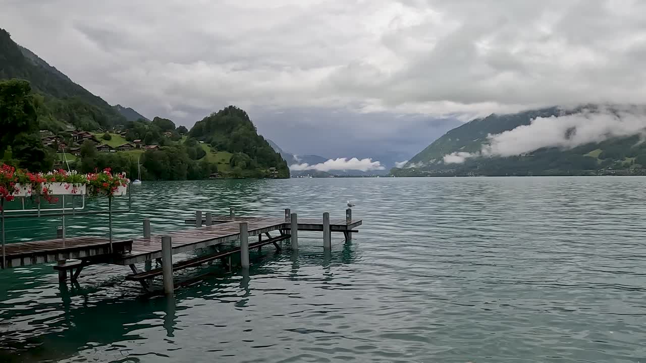 스위스 이젤트드 마을인 인터라켄에서 찍은 사진입니다.