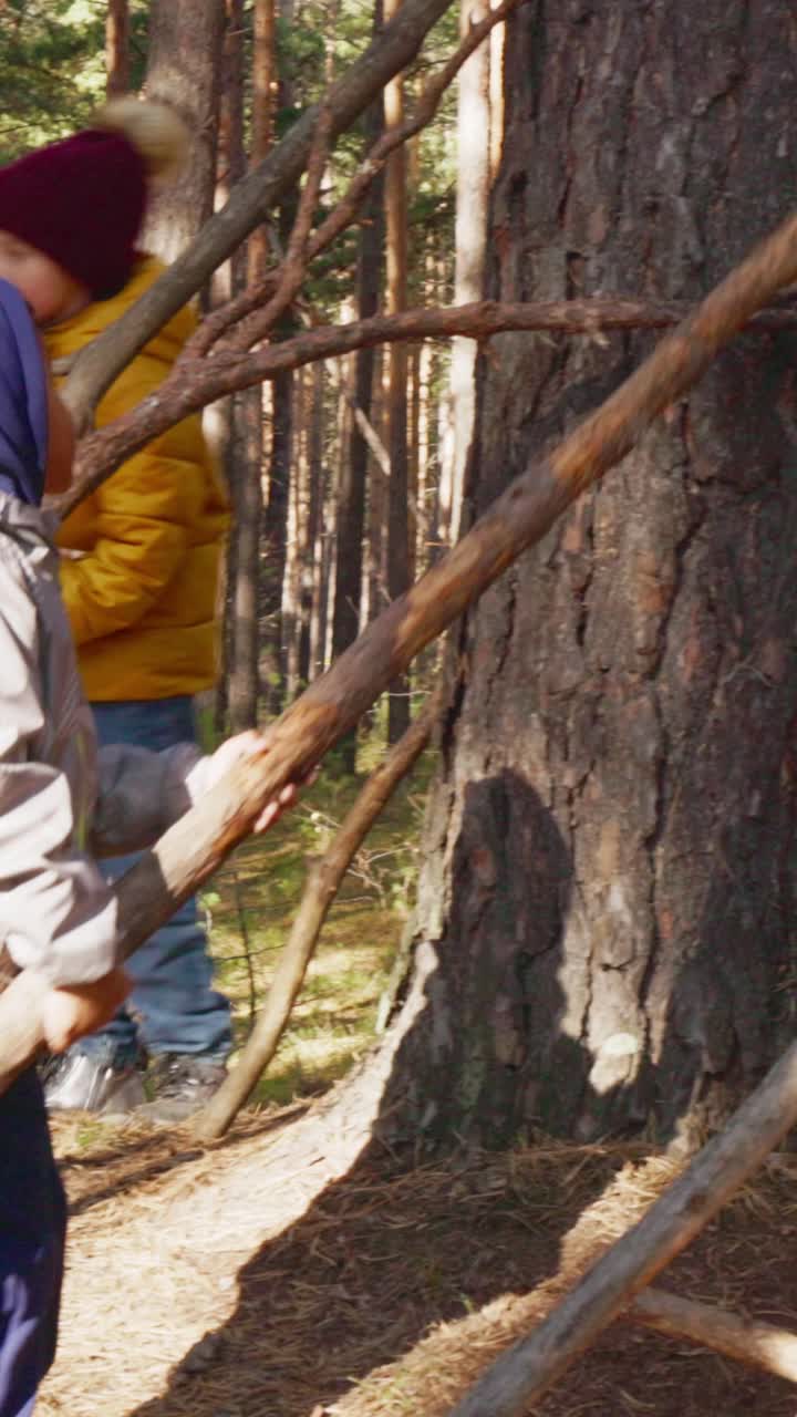 A Young Adventurer Explores Nature in a Forest, Engaging with Surrounding Trees and Branches in a Playful Outdoor Setting