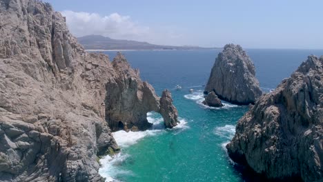 La-Formación-Rocosa-Del-Arco-En-Cabo-San-Lucas-México-A-Partir-De-Imágenes-Del-Cielo