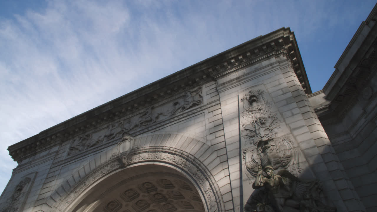 Time lapse of the Manhattan Bridge Arch and Colonnade. Shot in New York City on an autumn morning