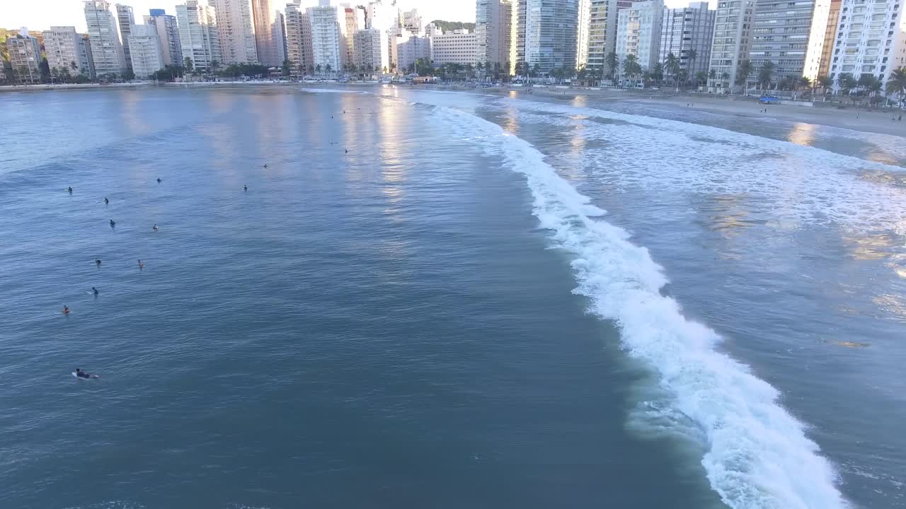 브라질 상파울루 구아루자 아스투리아스 해변