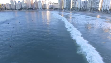 asturias playa en guaruja sao paulo brasil