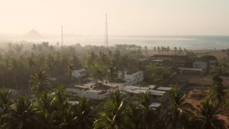 Brumoso-Amanecer-En-Kuta-Lombok,-Indonesia.-Toma-Aerea