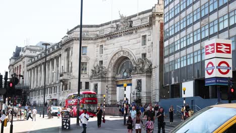 pedestrians and vehicles at london’s waterloo station