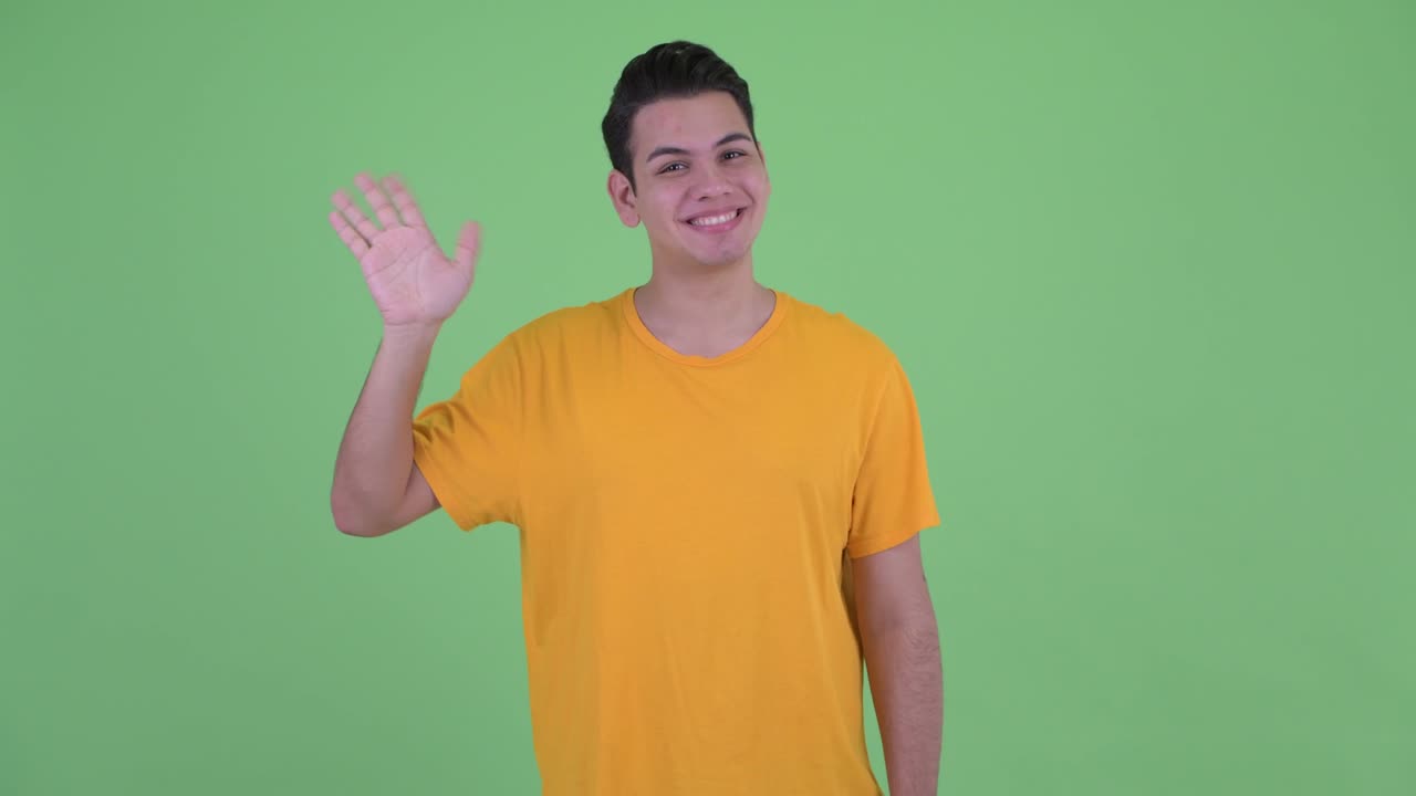 joven, guapo y multiétnico