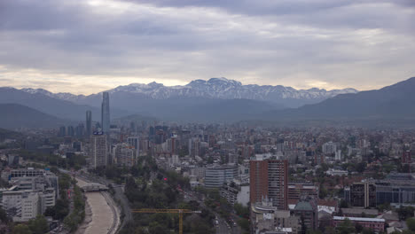 Time-lapse-Del-Distrito-Financiero-De-Santiago-De-Chile-Providencia-En-La-Mañana-De-Invierno