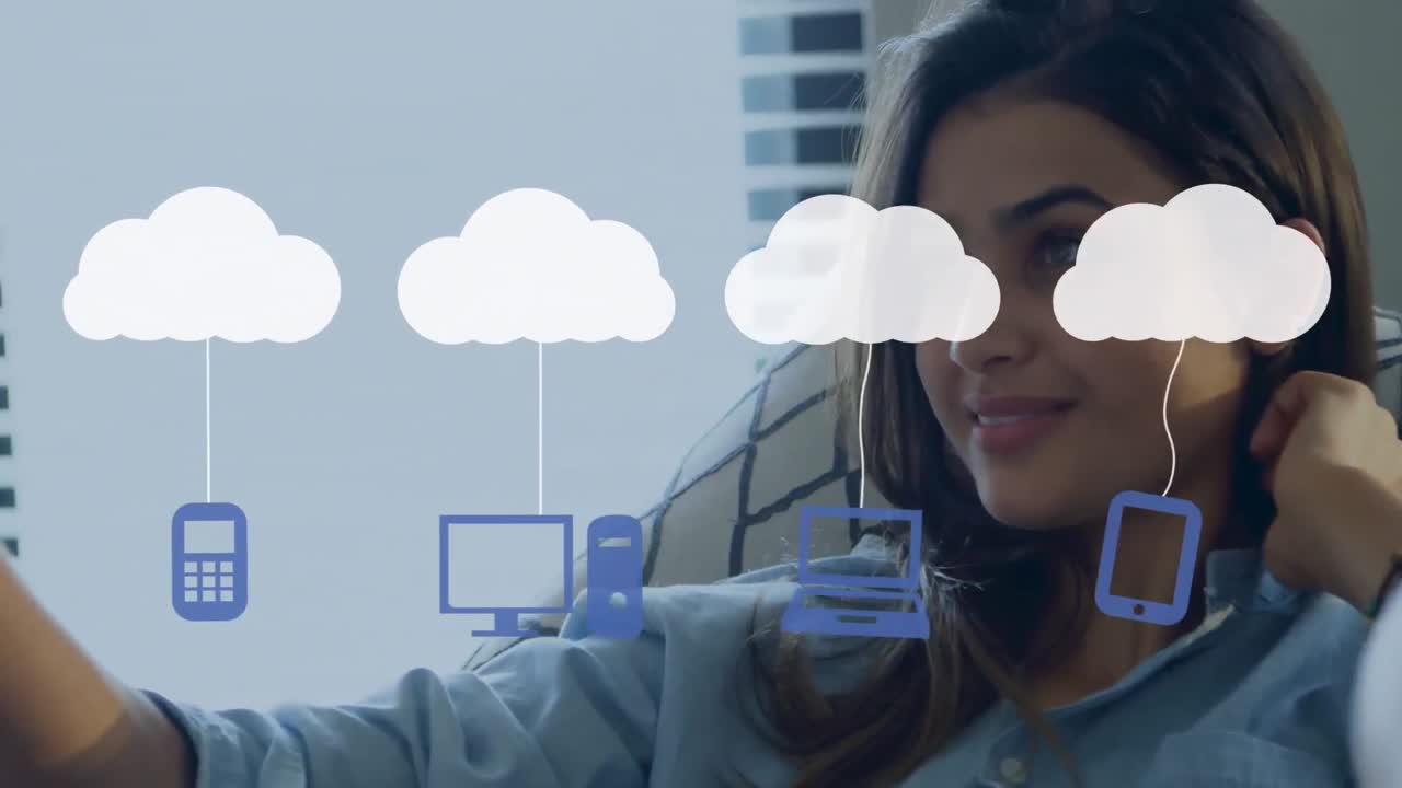 animación de nubes e iconos de medios sobre una mujer usando un teléfono inteligente