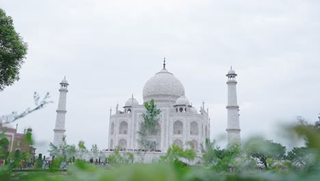 moving shot of taj mahal