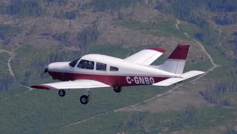 amazing close up view of airborne single engine private plane