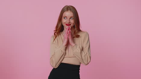 astuta astuta mujer de negocios astuta gesticulando y intrigando malvado plan broma broma astuta trampa