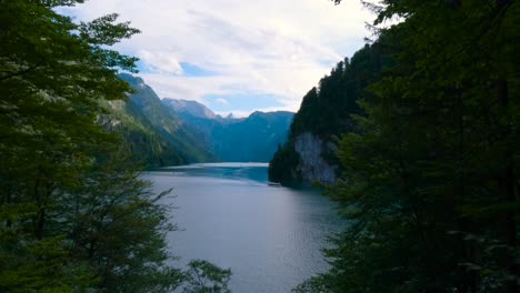 Viewpoint-King's-Lake,-Königssee-in-Germany,-Bavaria