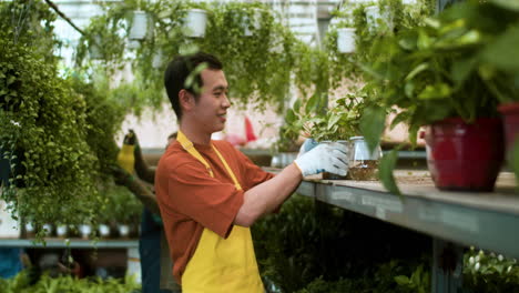 gardeners working indoors