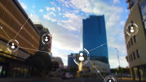 animación de la red de conexiones con íconos sobre el paisaje urbano