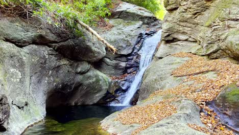 Mitchell-Falls-on-the-North-Side-of-Mount-Mitchell-NC,-North-Carolina