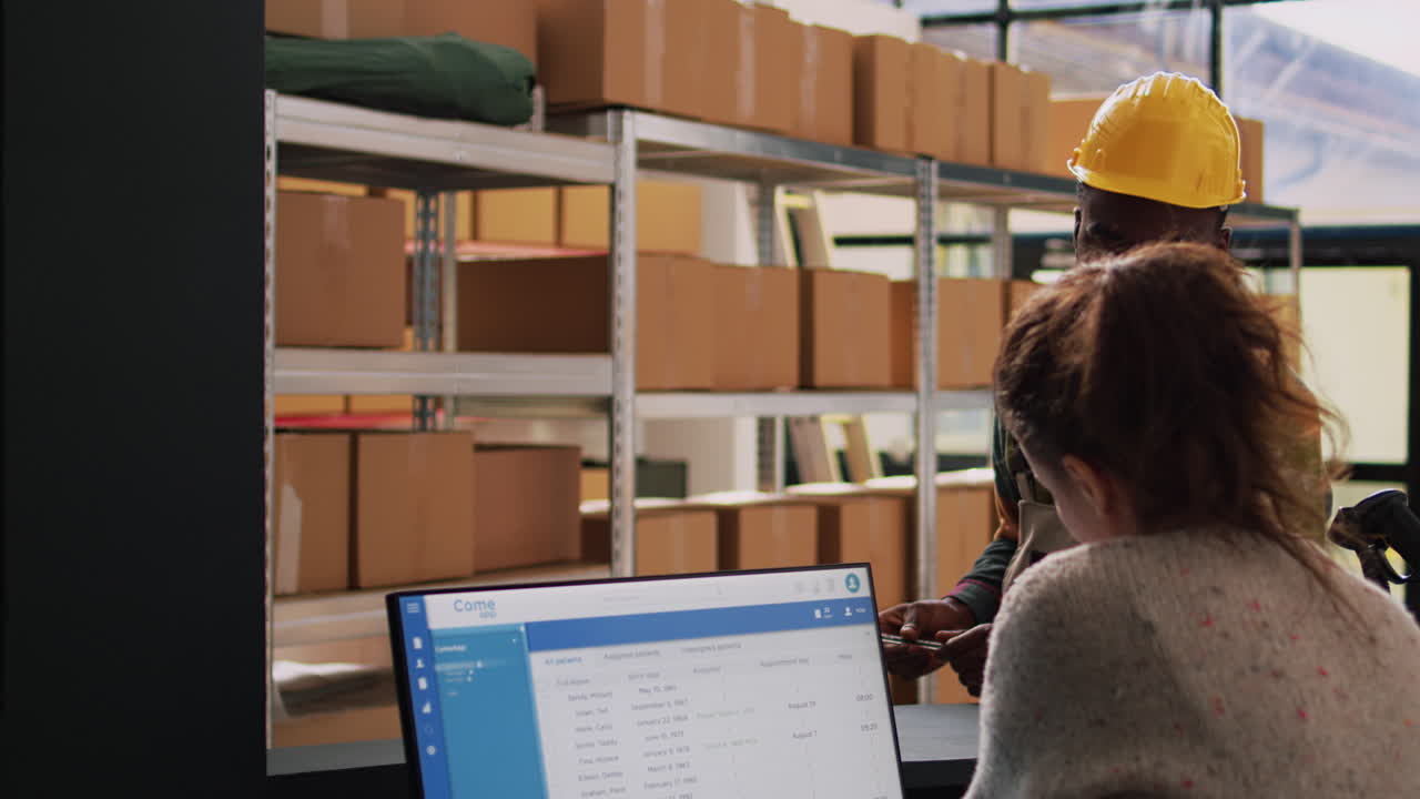 comprobación del inventario del almacén