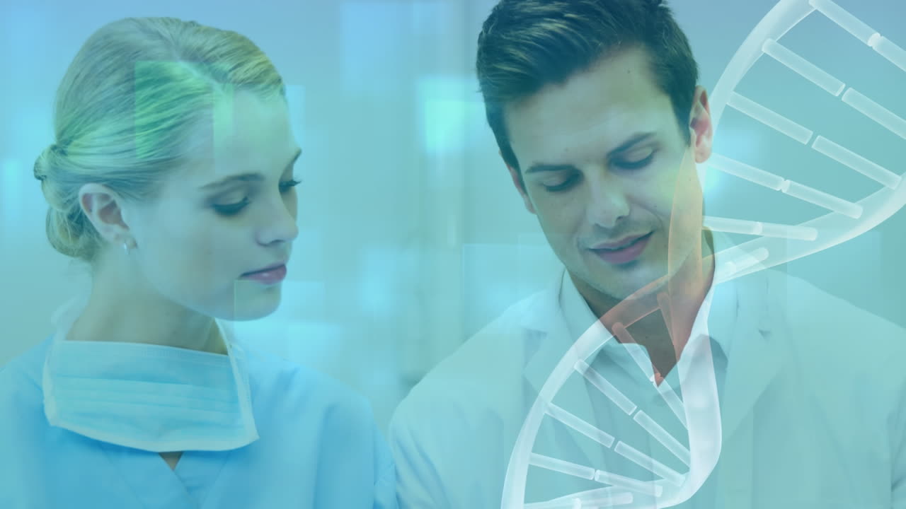 태블릿을 사용하는 백인 여성과 남성 의사 위에 회전하는 dna 가닥의 애니메이션