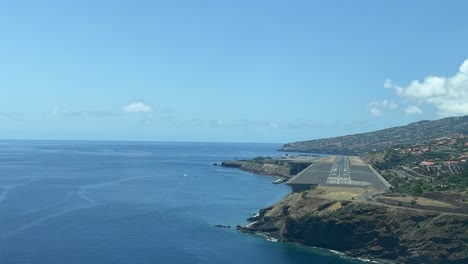 Flughafen-Funchal,-Madeira