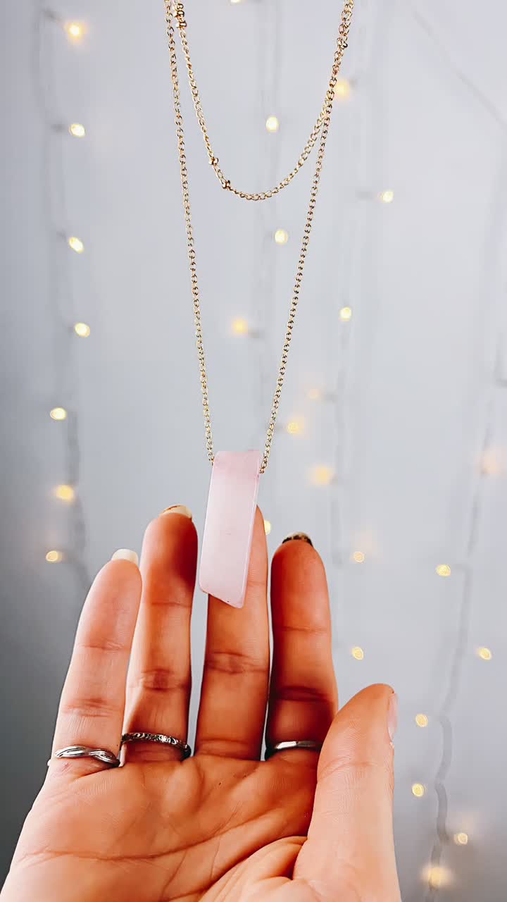 collar de cuarzo rosa