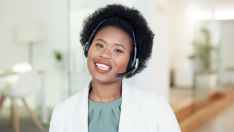 Female-call-center-agent-talking-to-a-customer