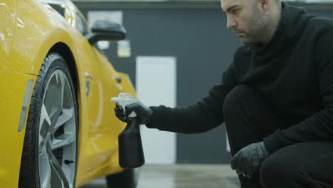 professional car detailing – washing, ceramic coating, and interior cleaning
