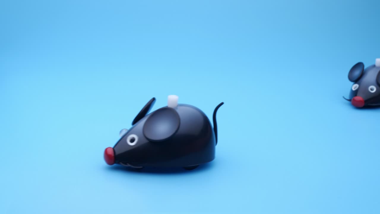 juguetes de ratones de reloj.