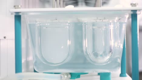 demonstration of tablet dissolution testing apparatus. dissolution test apparatus.