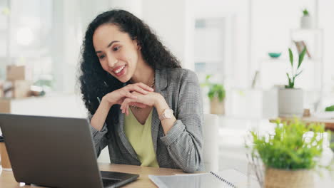 Mujer,-Computadora-Portátil-Y-Videollamada-Para-Reunión