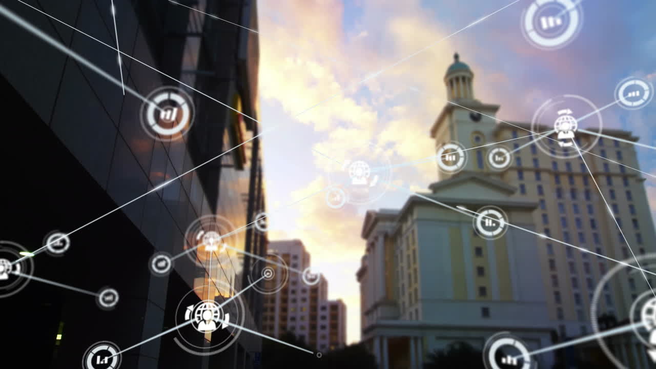 태양이 지는 시내 풍경 위의 연결 네트워크와 데이터 처리 애니메이션