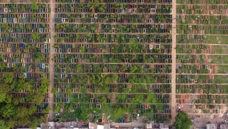 Top-Down-shot-of-a-Graveyard-located-in-the-city-Dhaka