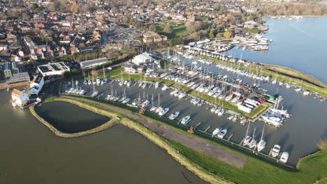 Woodbridge-Marina-Suffolk-4k-Antenne