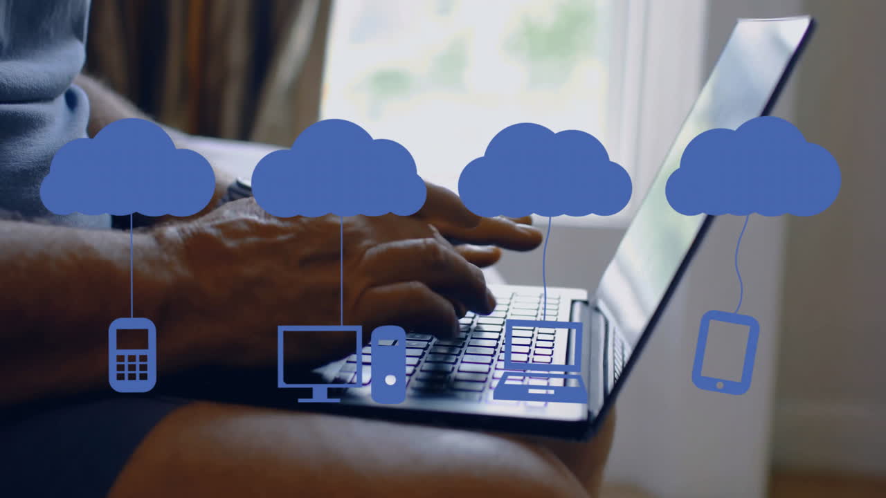 animación de iconos de los medios sobre el hombre caucásico usando portátil