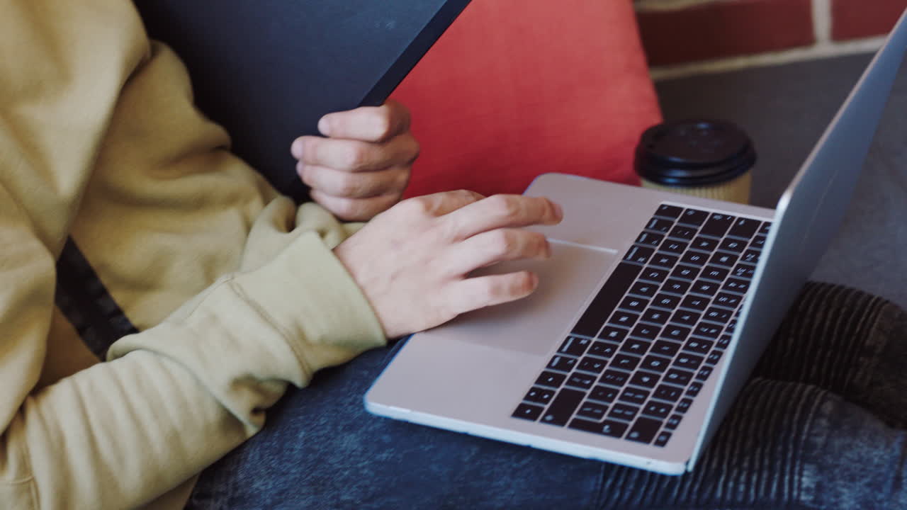 온라인 교육을 이용한 대학생 학습