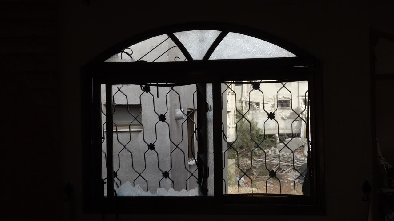 팔레스타인 가자지대 한 집 의 철로 인 창문