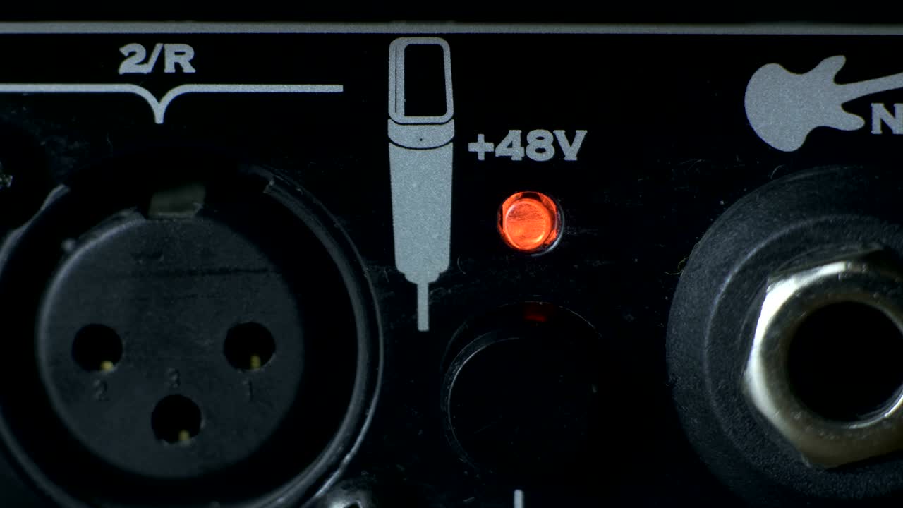 нажатие пальца переключаемое 48в фантомное питание включено