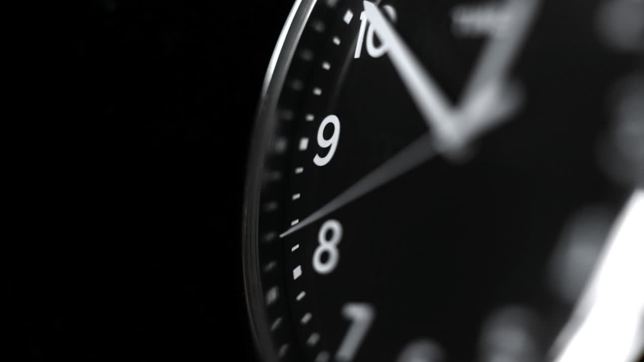 Watch with a second hand. Macro shooting.