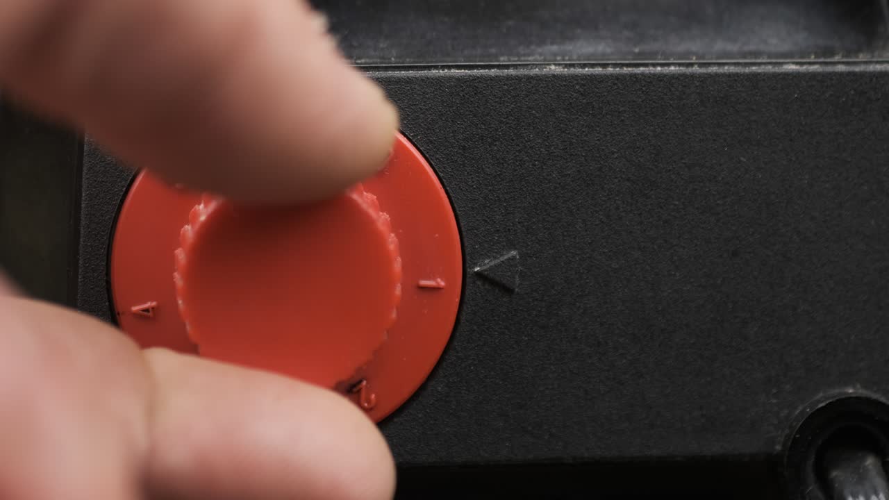 primer plano, ajuste de los electrodomésticos.