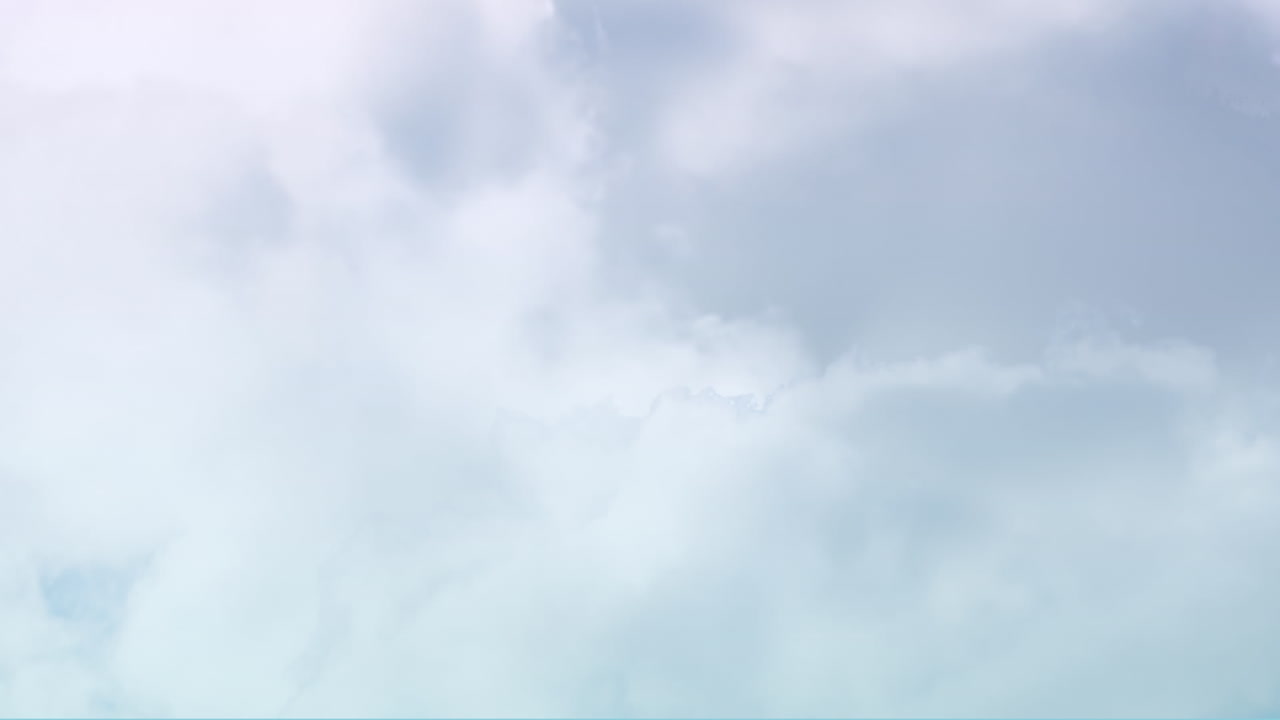 움직이는 구름으로 가득 찬 하늘의 애니메이션