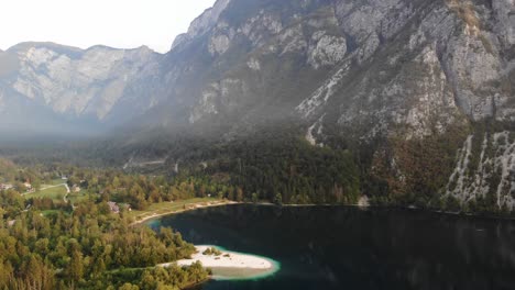 Nice-view-with-fog-and-mountains-in-Bohinj-Lake-in-Slovenia