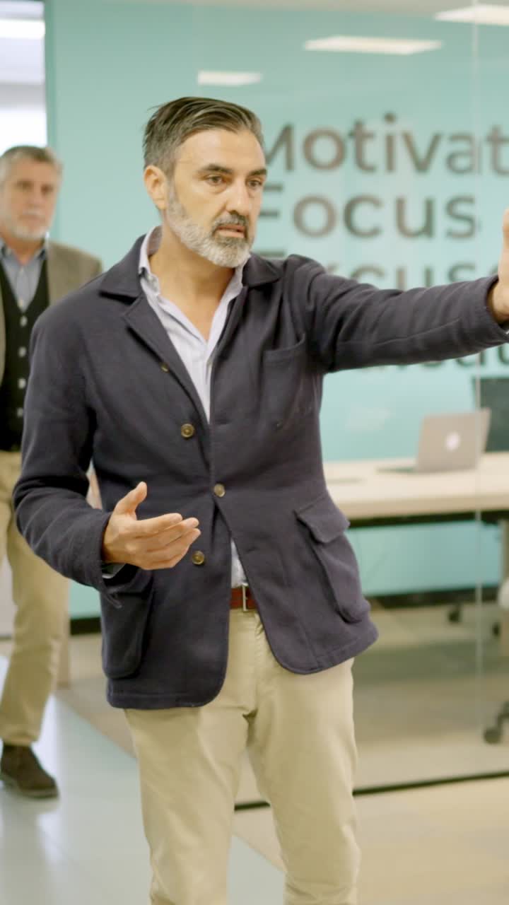 Partner prevents a boss from firing an employee