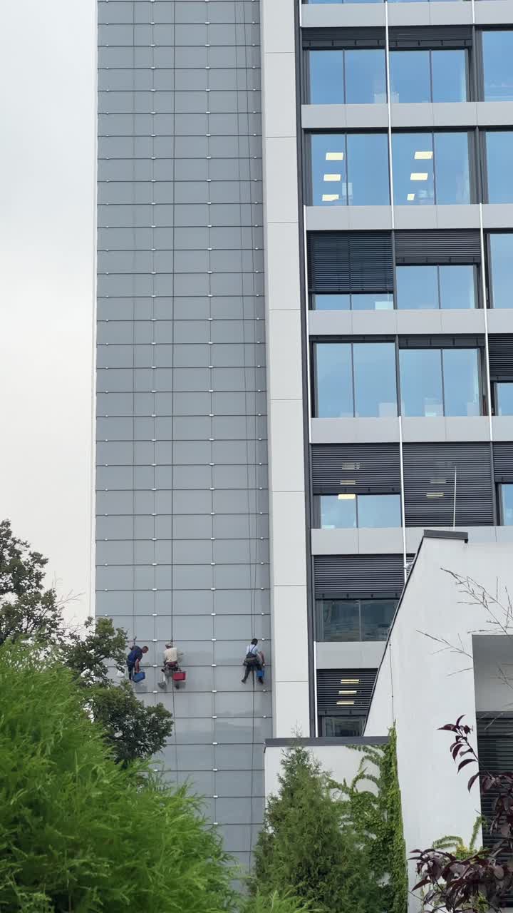 limpieza exterior del edificio