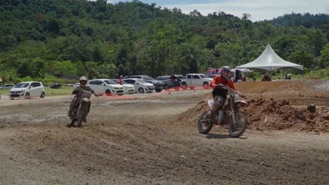 serikin bau dirt bike race,kuching,borneo.