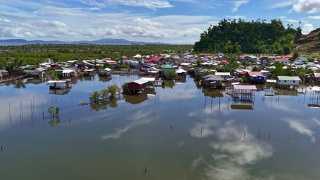 Beautiful-visuals-of-a-coastal-settlements-near-sea