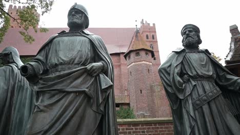 malbork castle statues in poland