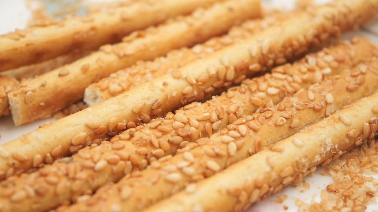 Breadsticks with sesame seeds