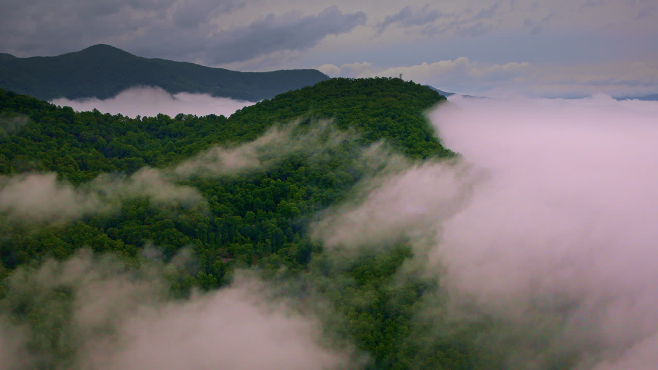 Timeless drone footage of fog embracing the Smoky Mountains