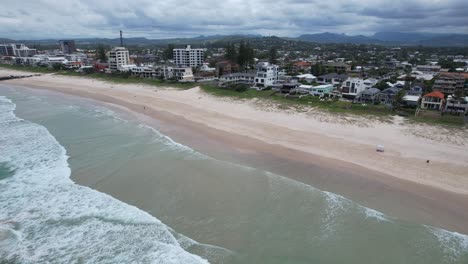 Palm-Beach---Goldküste---Queensland-Qld---Australien---Drohnenaufnahme