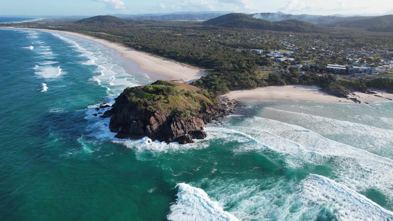 Norries Headland a Cabarita Beach, Nuovo Galles del Sud, Australia - Ripresa aerea