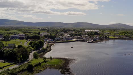 Kinvara-Stadtzentrum-Und-Burren-Nationalpark