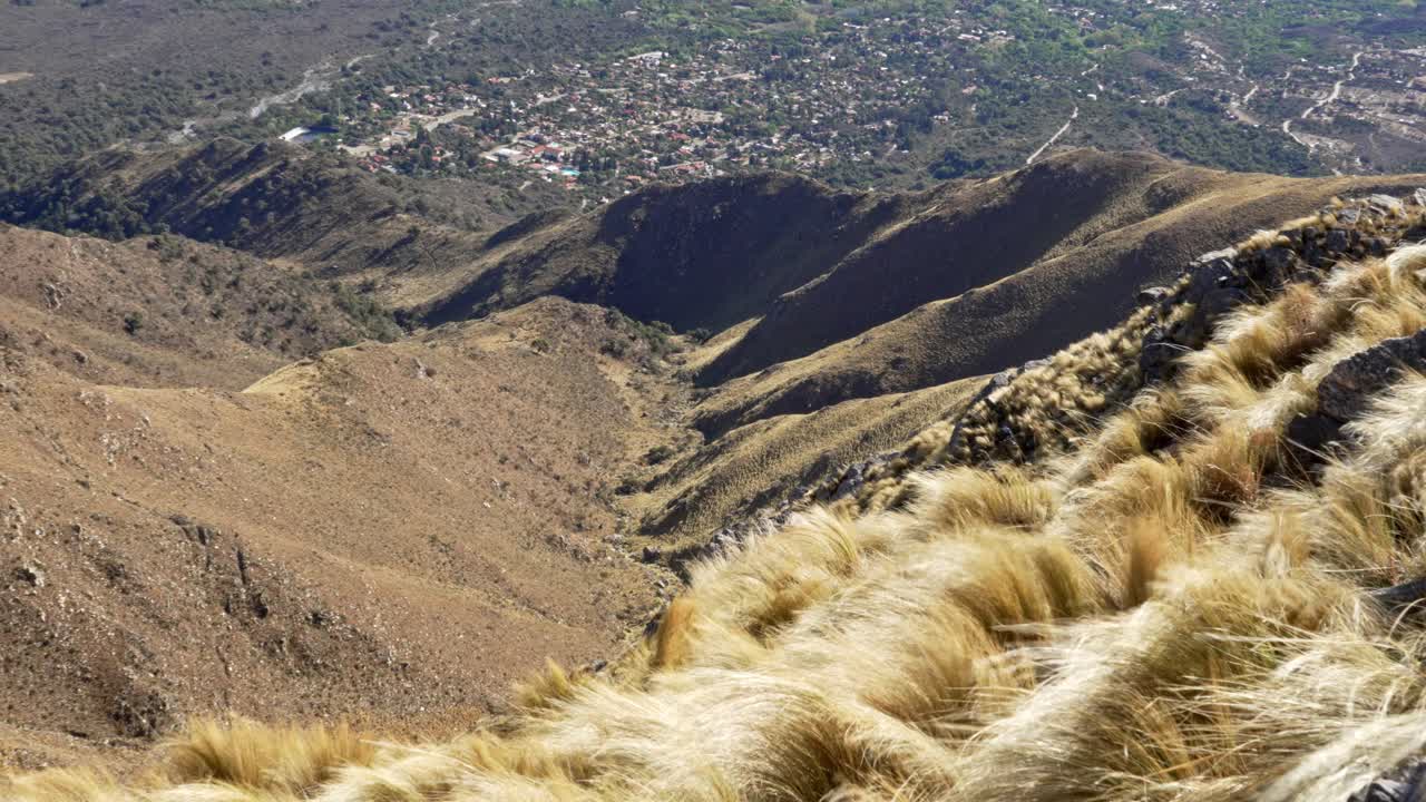 vista desde la ladera de la montaña en merlo, san luis-1